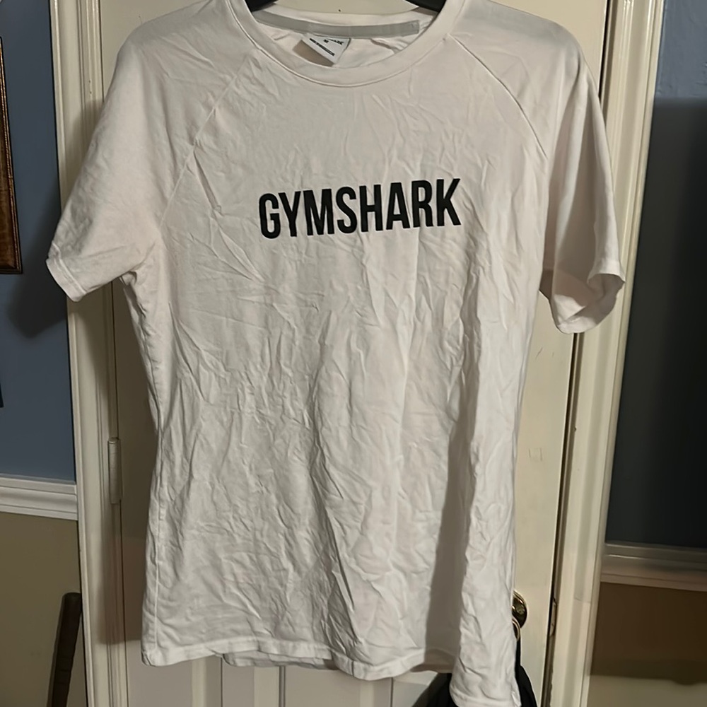 Gymshark compression shirt (Medium)